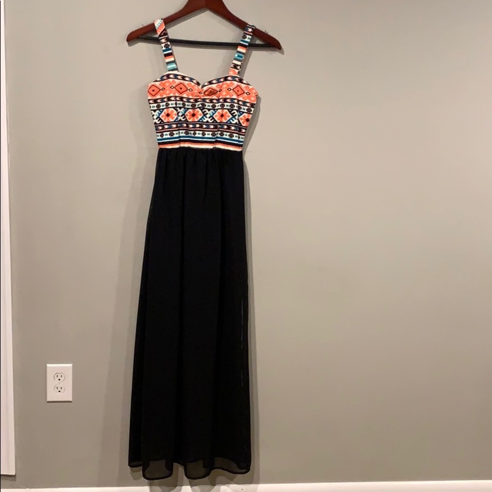 Long dress tribal top shear bottom